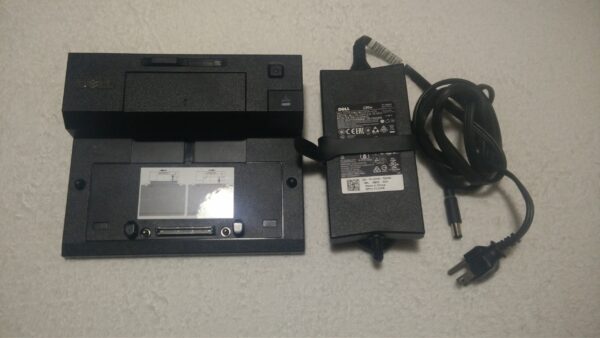 DELL DOCKING STATION K07A002 E-Port Replicator USB 3.0 & 130W Power Adapter
