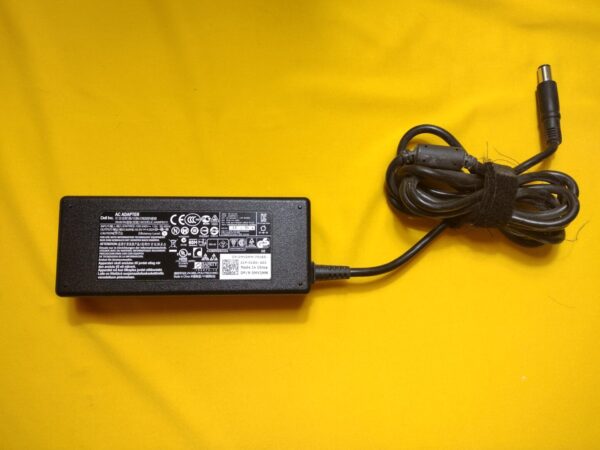 Genuine Dell FA90PM111 Charger AC/DC Adapter 19.5V Power Supply YY20N