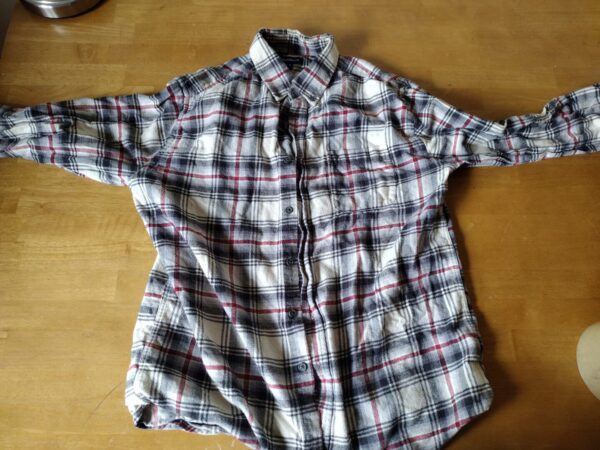 Croft & Barrow Button Down Shirt Mens Medium White/Red/Gray Plaid Long Sleeve