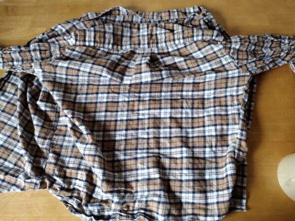 Croft & Barrow Button Down Shirt Mens Medium Yellow/White/Blue Plaid Long Sleeve M - Image 4