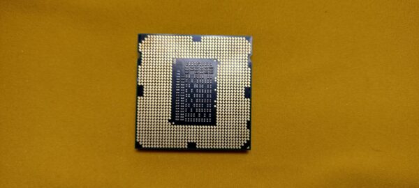 Intel® Xeon® Processor E3-1240 8M Cache, 3.30 GHz SR00K LGA1155 Sandy Bridge - Image 2