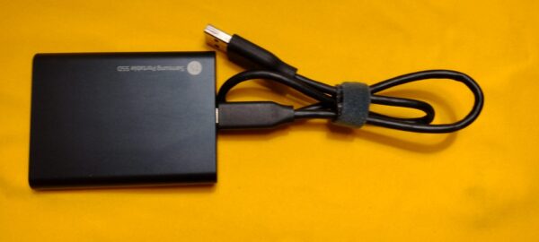 Samsung T5 Portable SSD 2TB USB 3.1 External SSD (MU-PA2T0B/AM) Black mSATA - Image 2