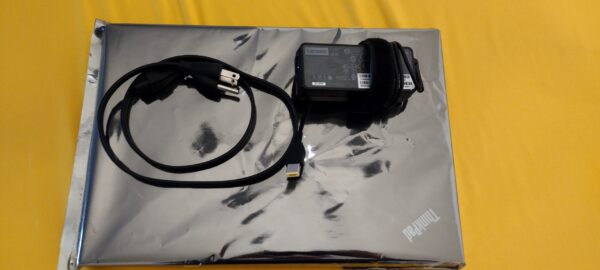 Lenovo ThinkPad T470 14.1" i5-7200U 32GB RAM 256GB SSD FHD USB-C W10P FPR BATTS & SLEEVE - Image 2