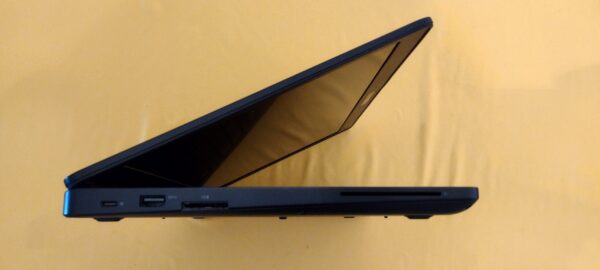 DELL LATITUDE 5495 14" RYZEN 2700U PRO 8GB 256GB SSD FHD USBC W10P SC IR - Image 5