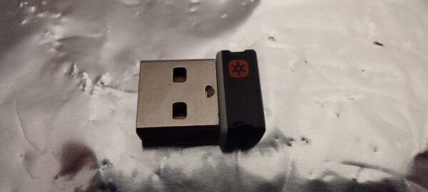 Genuine Logitech C-U0008 Unifying USB Wireless Receiver for Mouse and Keyboard - Image 2