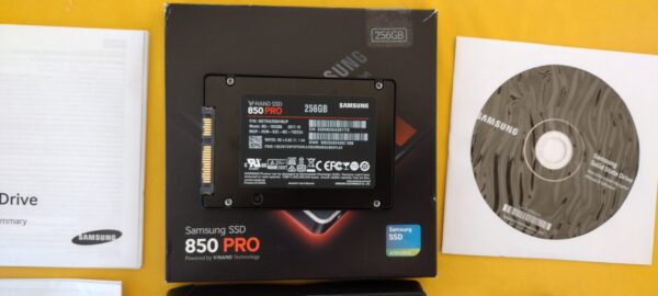 Samsung 850 PRO 256GB Internal 2.5inch SATA SSD Solid State Drive MZ-7KE256 - Image 2