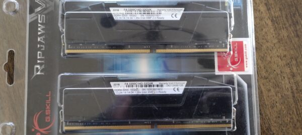 G.Skill Ripjaws V DDR4 32GB 16GBx2 DIMM F4-3200C14D-32GVK Samsung B-Die - Image 3