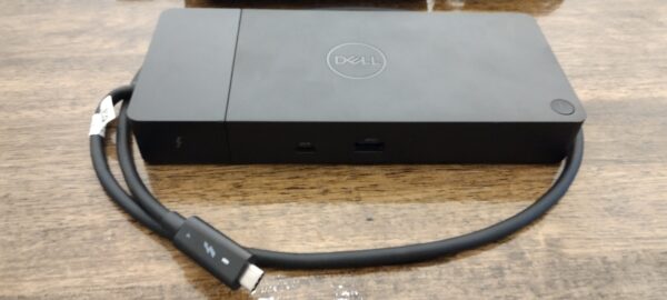 Dell WD22TB4 USB-C Thunderbolt 4 Laptop Docking Station and 180W Dell Power Supply - Image 2