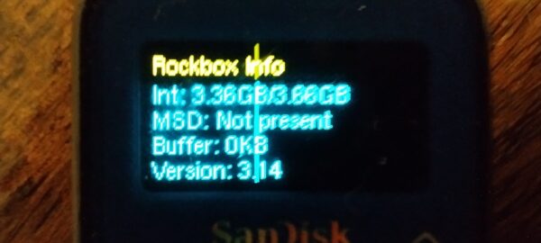 RockBox SanDisk Sansa Clip Plus 4GB MP3 Player Blue with screen line - Image 7