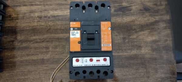 CUTLER-HAMMER E2K3400MKWS10 E2K MINING CIRCUIT BREAKER 400A 600VAC