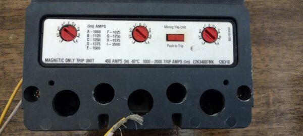 CUTLER-HAMMER E2K3400MKWS10 E2K MINING CIRCUIT BREAKER 400A 600VAC - Image 4