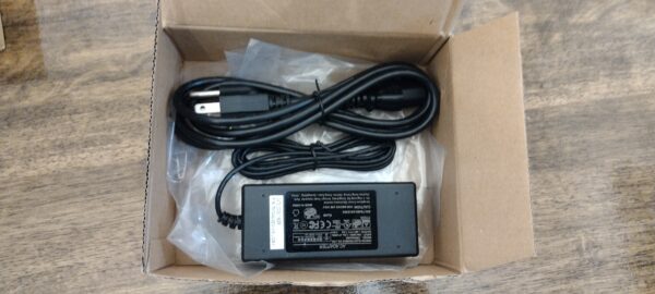 OEM Cincon Electronics Co., Ltd. TRH70A480 70W I.T.E Power Supply AC Adapter - Image 3
