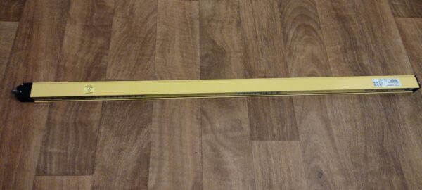 Allen Bradley GuardShield Safe 4 Pac Saftey Light Curtain Receiver 445L-R4S3400YD - Image 4
