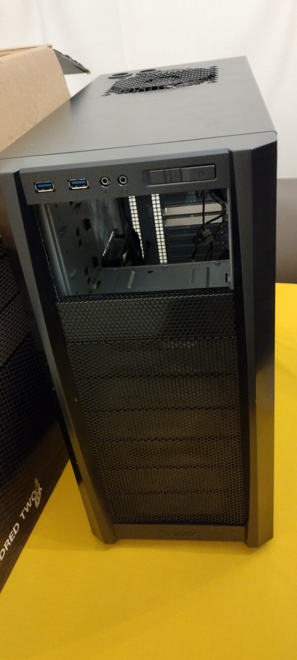 ANTEC 300 Three Hundred Two Mid TowerATX Desktop Computer Case - Image 4