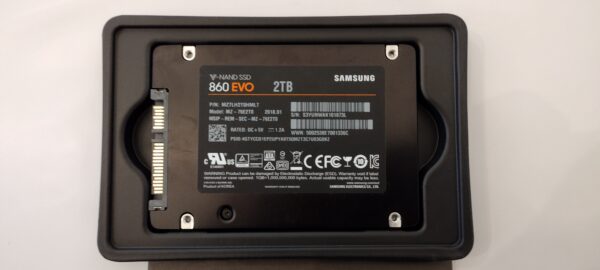 Genuine Samsung 860 EVO MZ-76E2T0 2TB 2.5" SATA III SSD Solid State Drive - Image 3