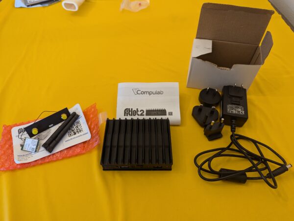 COMPULAB FITLET 2 IOT COMPUTER - 128GB SSD 16GB RAM AC POWER & MORE!