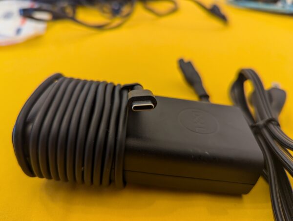 New Genuine Dell 65W USB Type-C AC Power Adapter HA65NM190 DA65NM190 LA65NM190 - Image 2