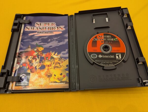 Super Smash Bros Melee (Nintendo GameCube, 2001) CIB w/ Manual - Image 2