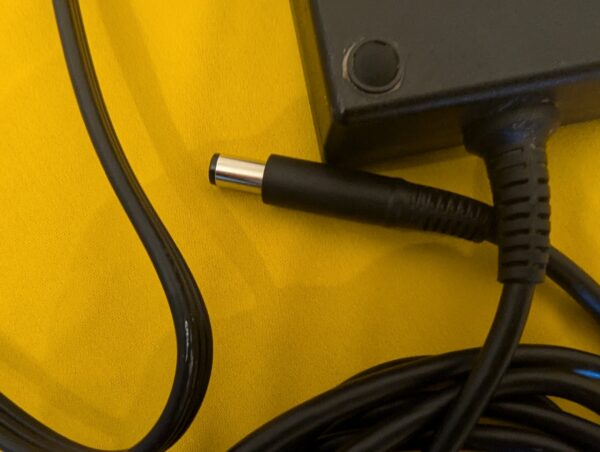 Dell 180W 9.23A Laptop Charger AC Power Adapter 047RW6 LA180PM180 - Image 3